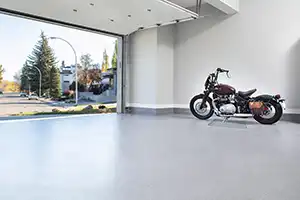 garage floor with open door